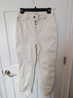 Sezane Brut Sexy - Ecru Colour Mid-Rise Button-Fly Jeans
